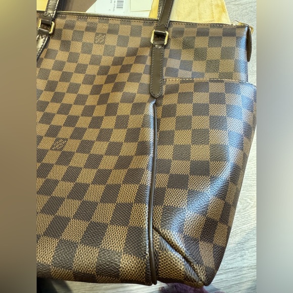Louis Vuitton Totally MM Damier - Picture 10 of 16